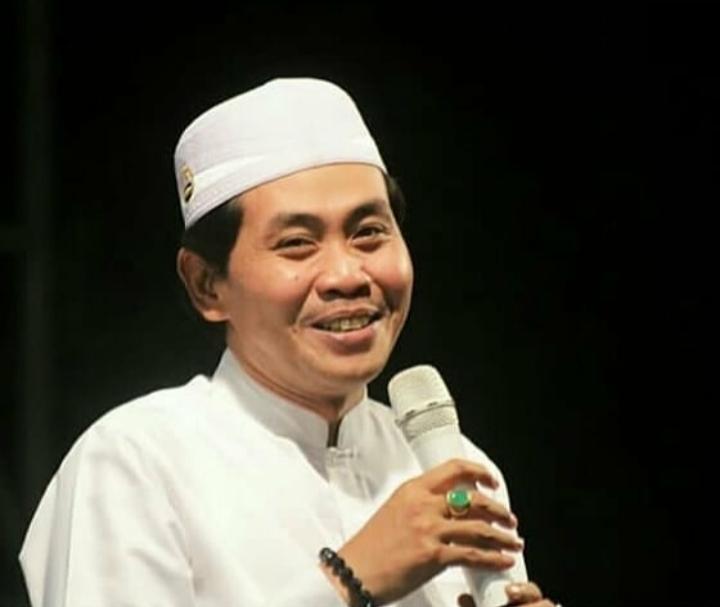 KH Anwar Zahid Tidak Perlu Merasa Paling Benar